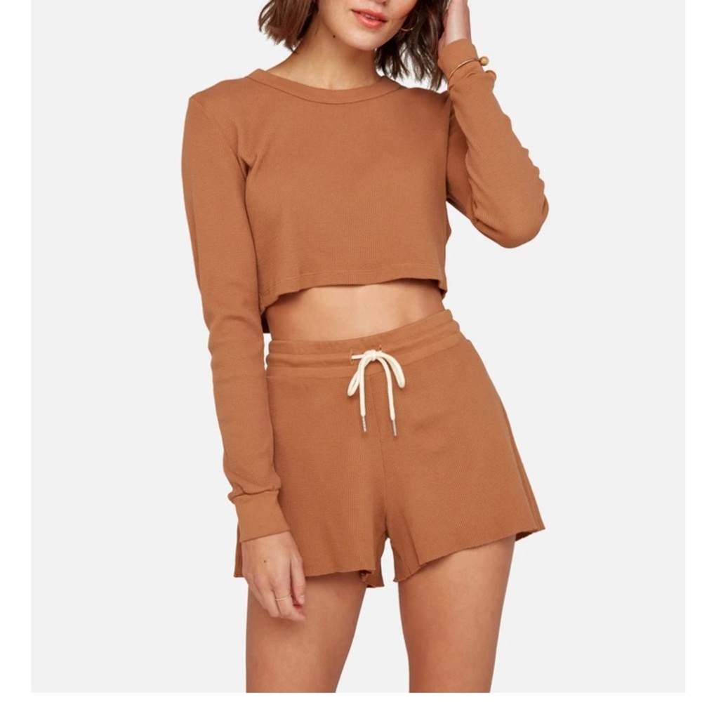 MATE the Label Cream Ribbed Drawstring Shorts - Picture 3 of 13